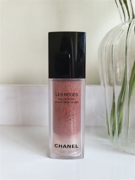 chanel les beiges blush intense coral|LES BEIGES Water.